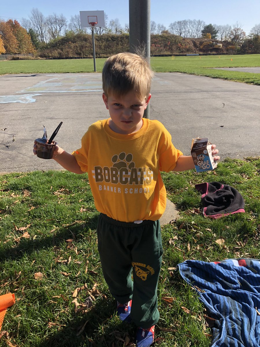 TheBannerSchool's tweet photo. Where are you wearing you new @TheBannerSchool swag? Send us a photo. #BSPO #2020schoolyear #independentschool #BannerBobcats #spiritwear https://t.co/h3NNwhv3fQ