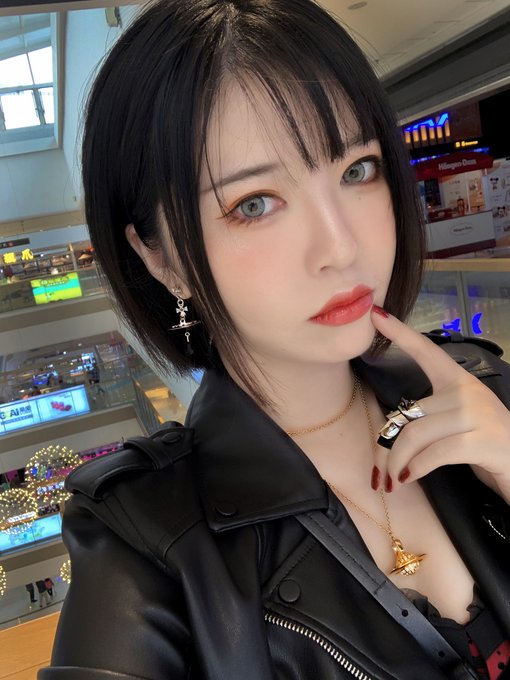 コスプレイヤー半半子のTwitter画像86