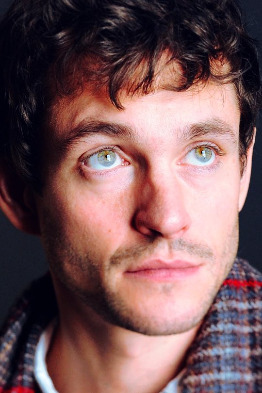 eyes. eyes eyes eyes. curls. i want to pet this puppy and kiss him gently and tell him he’s a good pretty boy. soft and sweet.