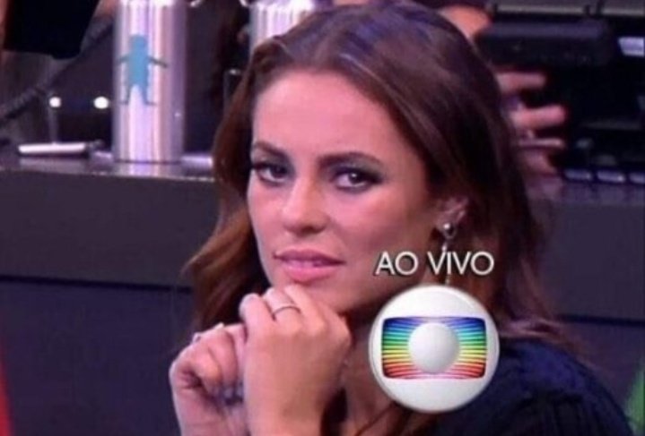 vmaarcoss's tweet photo. Mirella: eu, você,raissa ou Stefani, o bonde das quatros

eu vendo isso: 

#AFazenda12 https://t.co/RsAj3wn3IT