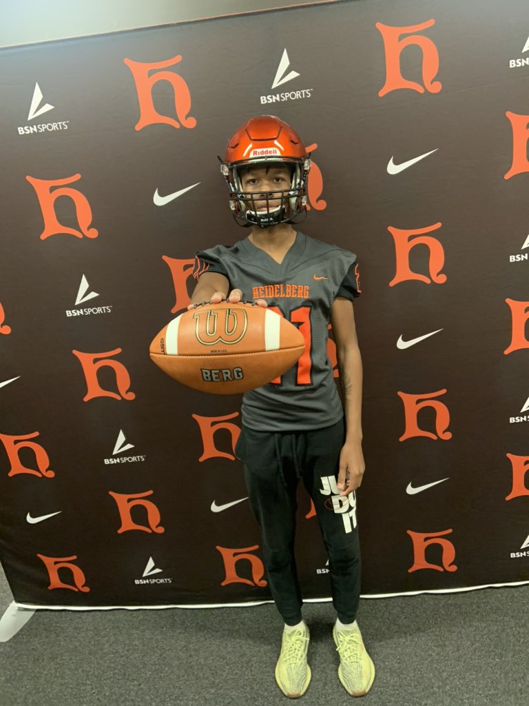 Daniel King tweet media