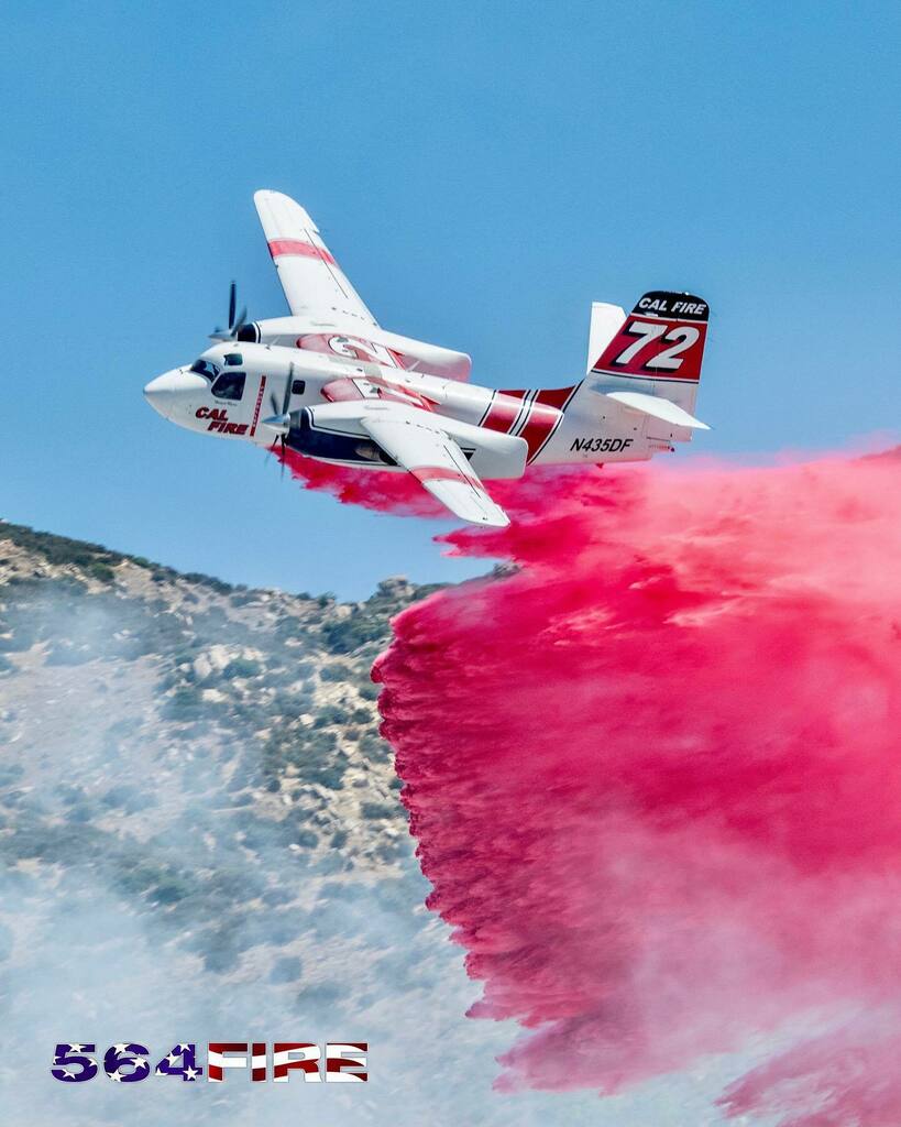 564FIREPhoto's tweet image. CAL FIRE Tanker 72 working the recent #ScottFire instagr.am/p/CHRWXvihAxx/