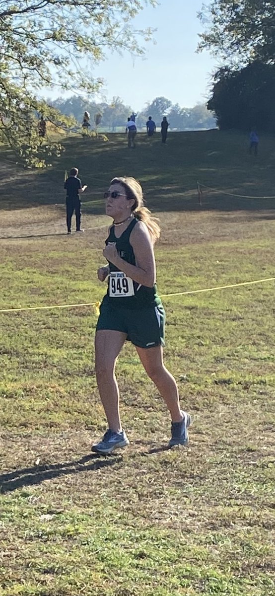 SBASeahawks's tweet photo. Not going to leave these girls out! They ran their best today! #PRTime #AtTheirBest https://t.co/3FHvv56s5f