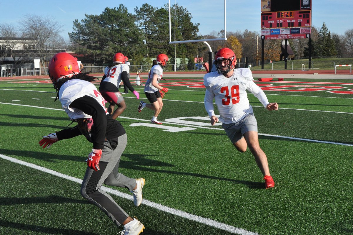 Ferris St. Football tweet media