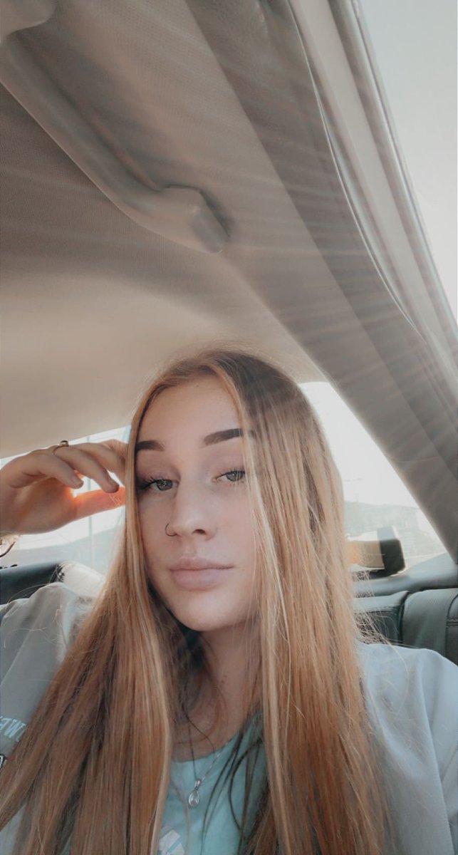 bridgette_02's tweet photo. Casual https://t.co/v0QOGNQuvv