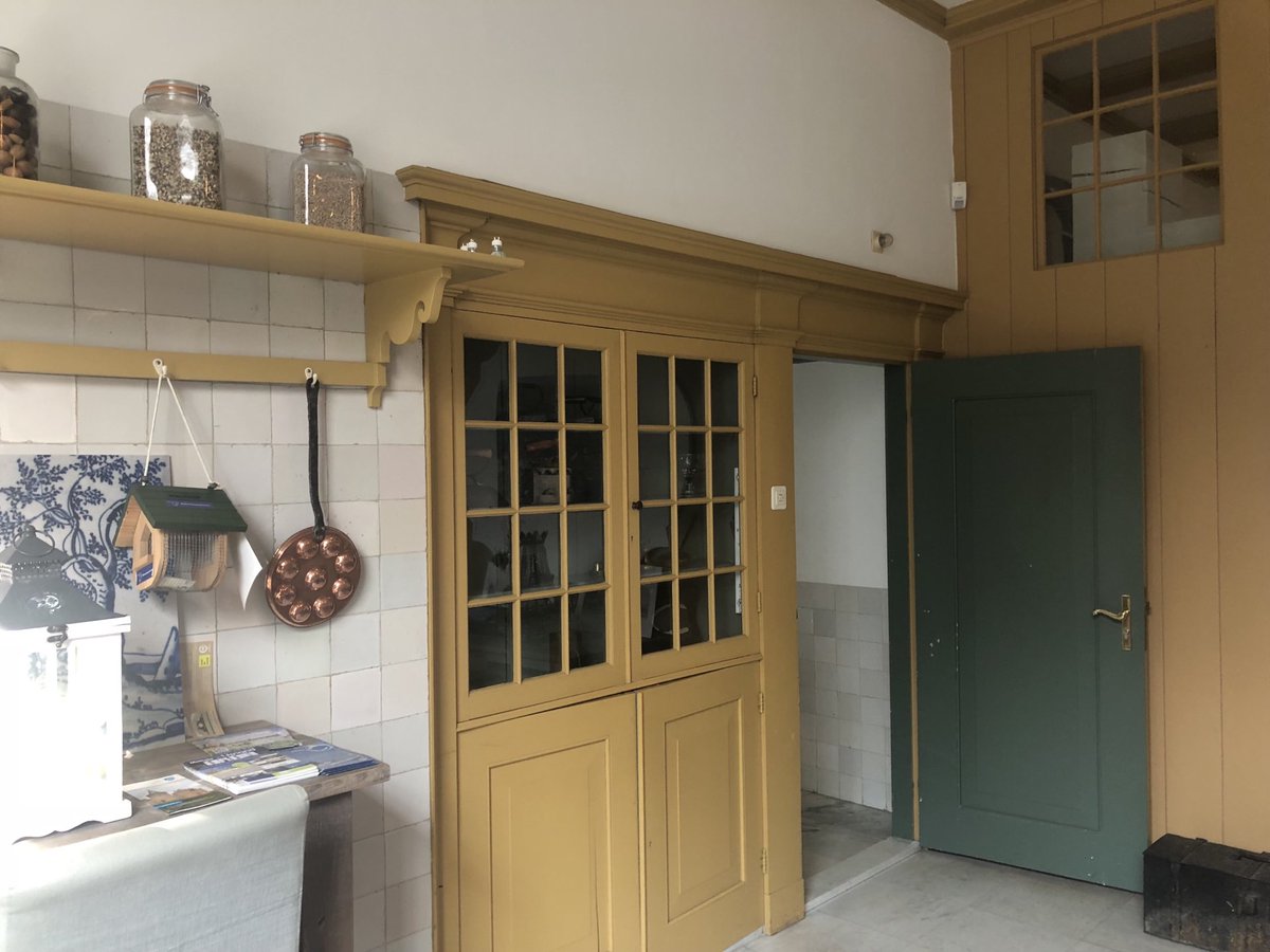 vandeVisch's tweet photo. Weer een mooi oplevering voor onze vaste opdrachtgever van een mooi landgoed. #schilderwerk #onderhoud #Sikkens #landgoed https://t.co/MzqTeuQq7R