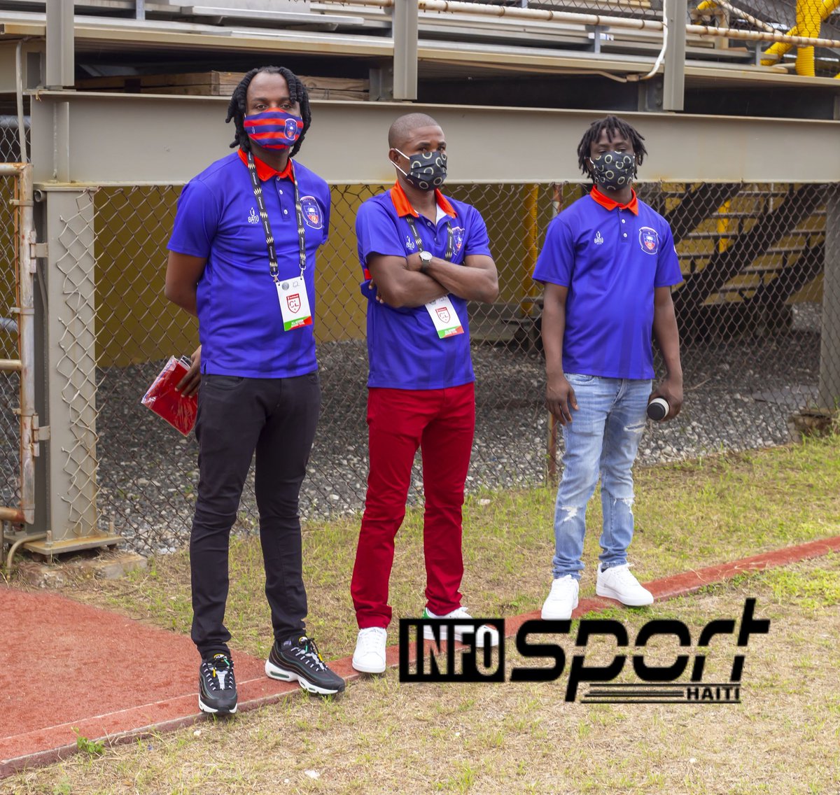 Infosporthaiti's tweet photo. Quelques images du match entre le Waterhouse et l'AFC à Jamaïque!  
#FollowISH
#football
#ConcacafLeague https://t.co/trY7ste7XX