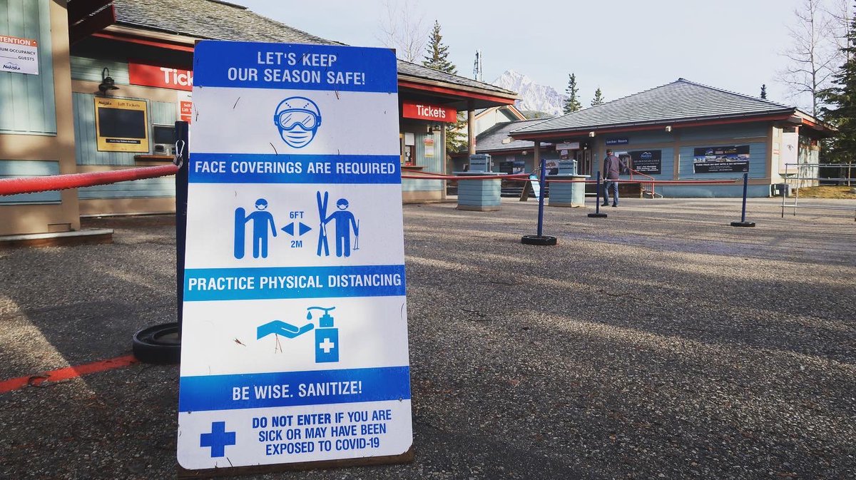 SkiNakiska's tweet photo. Some of our new signage to greet you this weekend and help give us all guidelines to stay safe 😊 #skiclose #previewweekend #kananaskis #nakiska https://t.co/EbQkcmWRdc