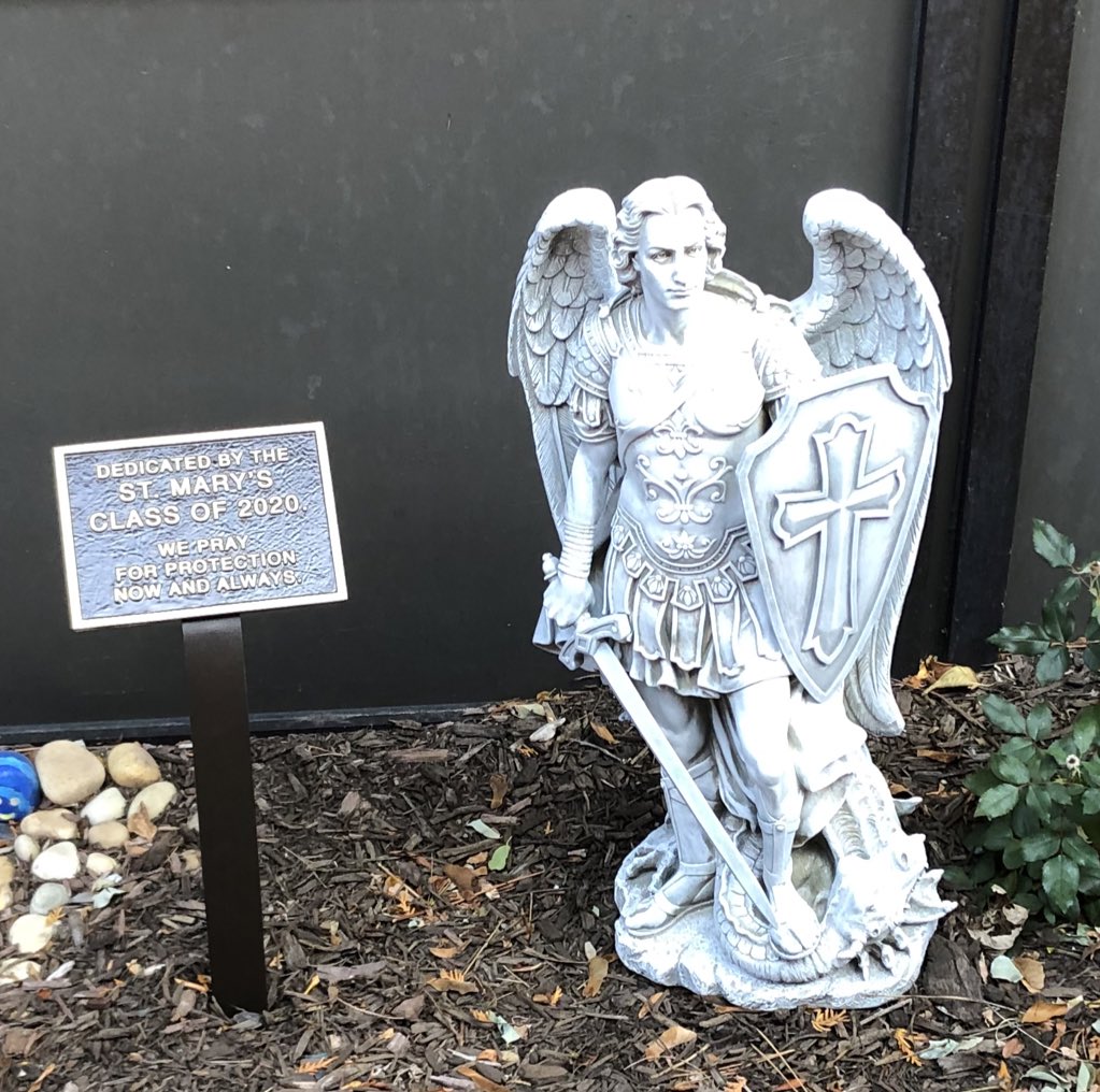 A busy beautiful Friday here in Simsbury! Week 10 is finished and we keep forging ahead. Thank you to the Class of 20 for the beautiful statue of St. Michael the Archangel. May he protect us from all evil. #uKNIGHTed