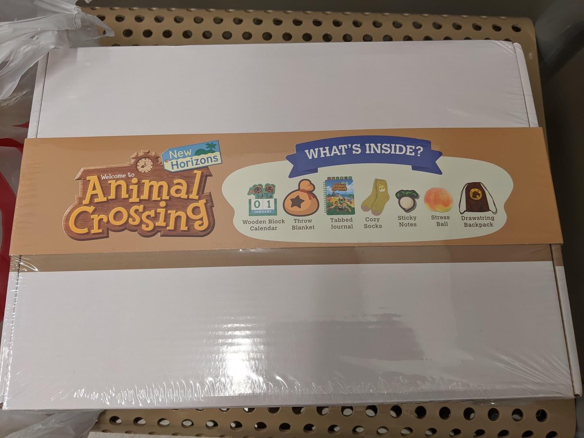 pixiegremlin_'s tweet photo. Sold at target and on Amazon. It’s called Nintendo Animal Crossing Collectors Box. (Not available in Canada. 😢) https://t.co/a18up59uwa