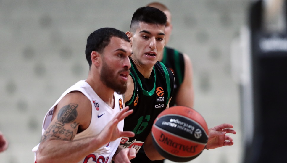 novasportsgr's tweet photo. ‼️Δείτε τα στιγμιότυπα του αγώνα ανάμεσα στον Παναθηναϊκό και την ΤΣΣΚΑ
https://t.co/sJCYXom1wN
#panathinaikosbc #euroleague #cskabc https://t.co/O2ulPOU3sn