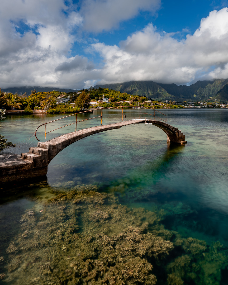 himb_soest's tweet photo. This #AlohaFriday we wanted to commemorate our "Bridge to Nowhere" which is now more like a few steps... This bridge previously was a walkway to a processing building when Moku o Loʻe was a hub for a tuna fishery. Thanks to Chris Suchocki of the @ToBoLab for the shots! https://t.co/iO1kP2o4yK