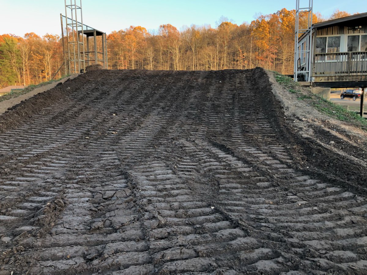 Track is in excellent shape! Open tomorrow 11-5, sorry no quads on the main track. #motox #motocross #motocross