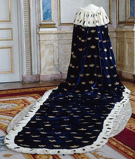 ラ公アニメ軍服解説YouTube始めました on Twitter 