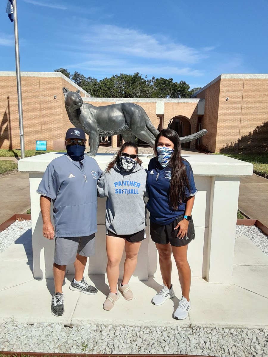 Palomosoftball1's tweet photo. I'm proud to announce that I will be continuing my education and softball journey at Coastal Bend College!!! Cant wait to represent the Cougars!!!! https://t.co/6gEUJx0fV1