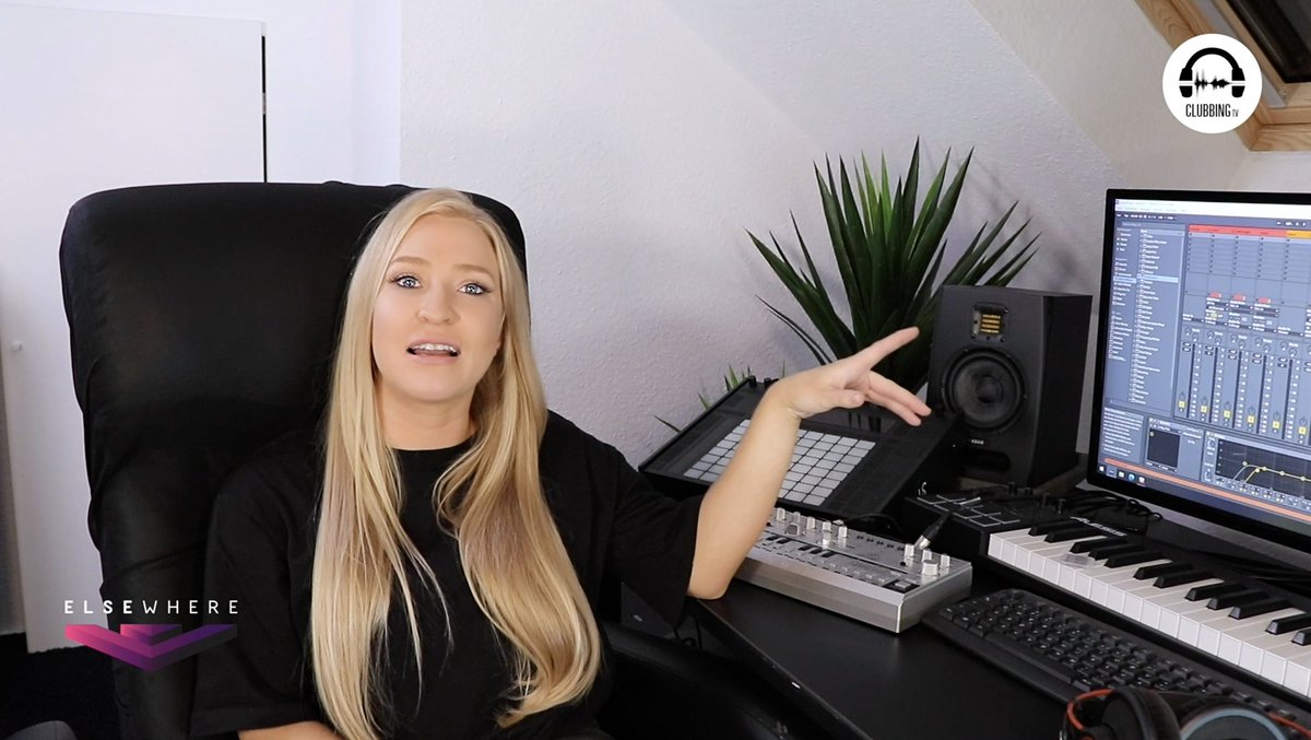 Video/Interview on my Facebookpage and also a Sneak-Peak for my Virtual-Reality Liveset 🎙💬 Talking about my upcoming stream, my past gigs, streaming in general and the current situation during the pandemic.

#dj #djset #liveset #interview #techno #technodj #technodjane