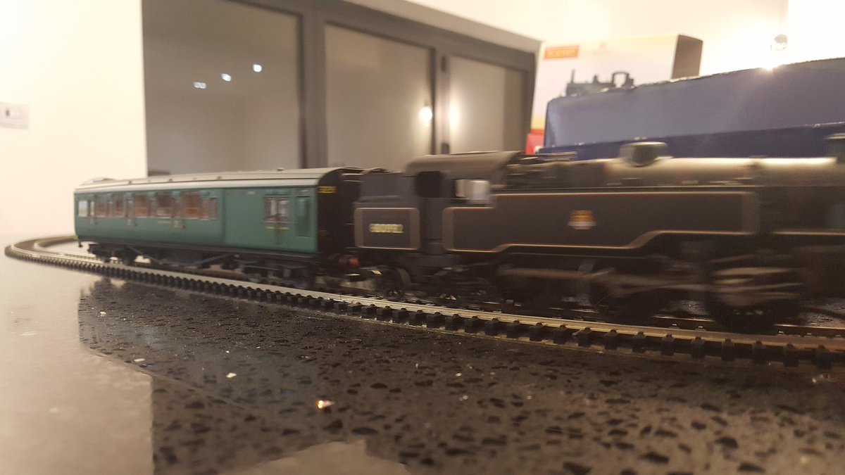 Dude_The_Ninja's tweet photo. @jacksfilms Hi John Films, I havs a pic of a model train that I want de-blurred, if you are capable of doing that.
#fixpix https://t.co/xso2p6ybK1