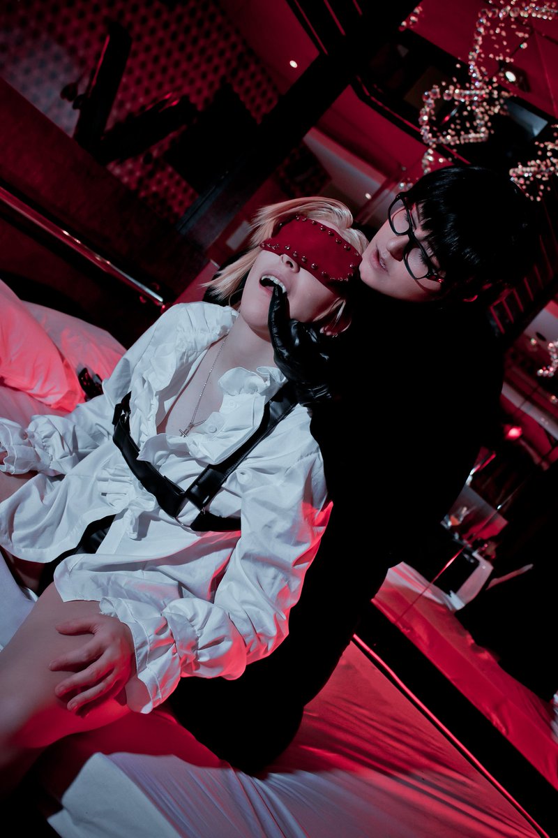 spicyriel's tweet photo. Sneak peek from this shoot 👀
Me as One / Eric
Shell Overlord by: @/keycarai on IG
from Blood Bank
Amazing pic by @rizzyunn ❤️
Costume and accessories made by me :D
#bloodbank #bloodbankmanhwa #one #eric #sheric #shell #shelloverlord #bl #yaoi https://t.co/UAVPNw66Uq