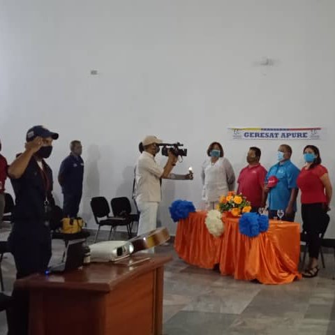 InpsaselA's tweet photo. Hoy de Aniversario. 1 Año de la mano con la clase obrera Apureña, garantizando el cumplimiento de las normas y defendiendo la vida y la Salud en el trabajo. Gracias Delegada y Delegado de Prevención. @NicolasMaduro @eduardopiate2 @geovannireuma @Inpsasel_vzla https://t.co/hlPCUDvrtD