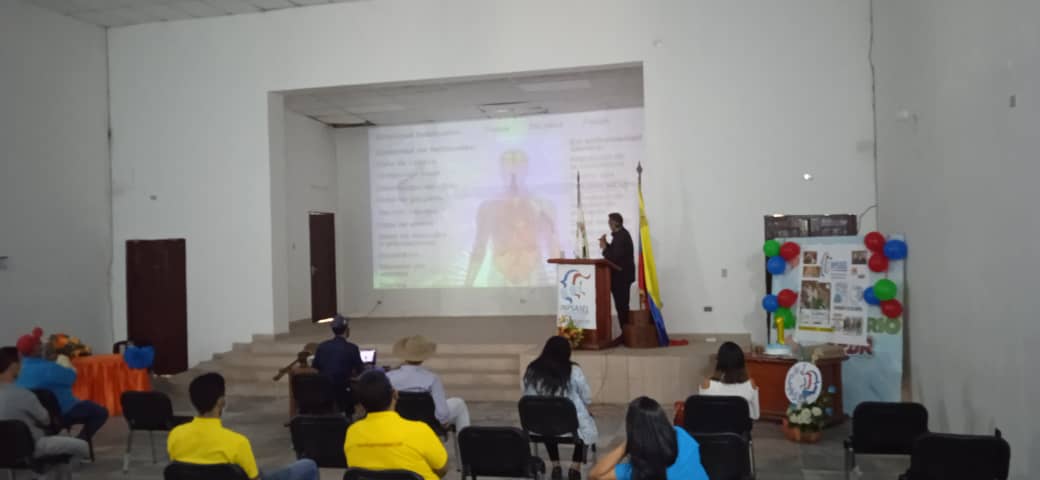 InpsaselA's tweet photo. Hoy de Aniversario. 1 Año de la mano con la clase obrera Apureña, garantizando el cumplimiento de las normas y defendiendo la vida y la Salud en el trabajo. Gracias Delegada y Delegado de Prevención. @NicolasMaduro @eduardopiate2 @geovannireuma @Inpsasel_vzla https://t.co/hlPCUDvrtD