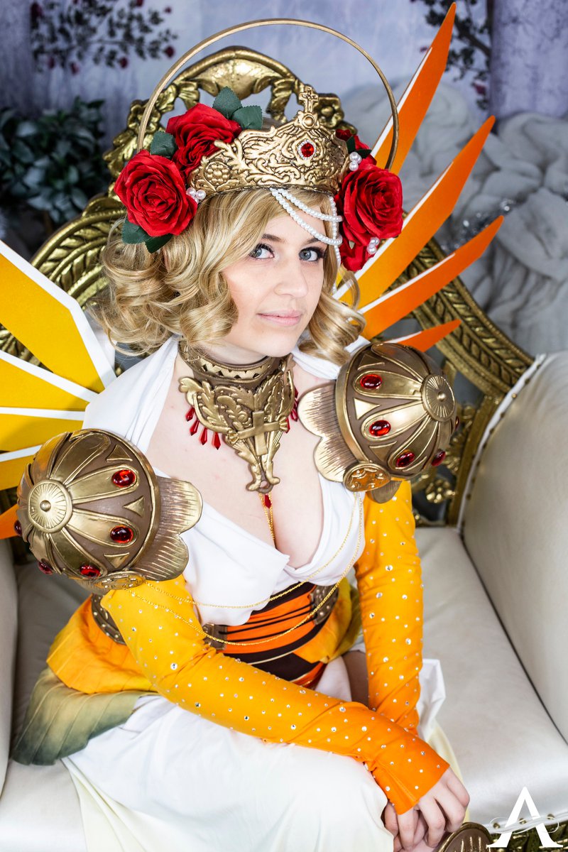 This is actually from a shot aaages ago, before the cosplay was technically finished, and somehow I never got round to uploading any photos. So here's a couple of my favourite one from the set!
Photo by Alucard Photography
Costume design by <a href="/HannahArtwork/">Hannah Alexander Artwork</a> 
#MercyCosplay