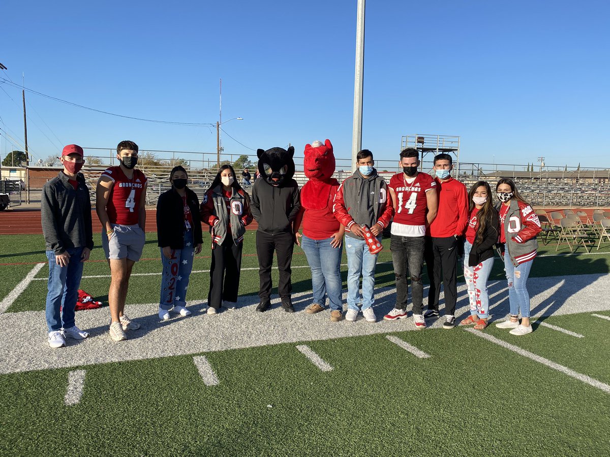 OhsStuco's tweet photo. Pep Rally Shenanigans this morning. ❤️, OHS StuCo #RivalryWeek #OHSvsPHS #BronchoNation #ProudtobeaBroncho @BigRedBronchos @BronchoNews https://t.co/vESFfmqVO7