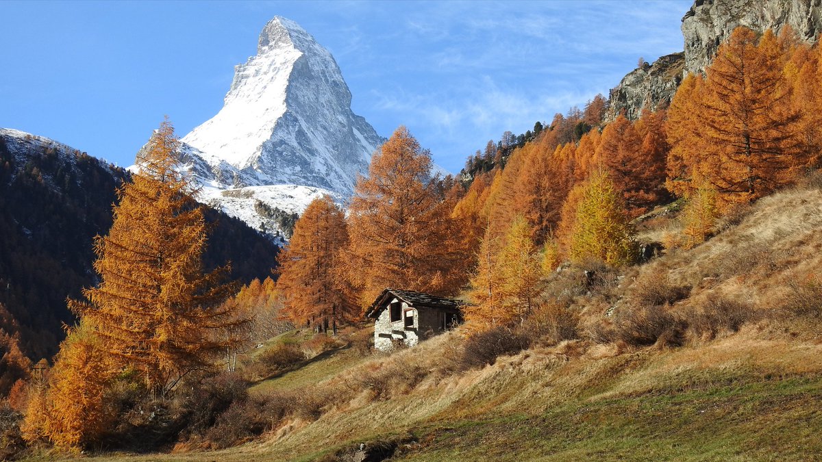Yanick_8's tweet photo. Welcome to Switzerland 
Willkommen in der Schweiz 
Bienvenue en Suisse
Benvenuto in Svizzera 
スイスへようこそ
🇨🇭🏔️📸
#Matterhorn #Cervin 
#Cervino #マッターホルン 
#Zermatt #ツェルマット
#Swiss #Schweiz #Suisse 
#Svizzera #スイス
#photograghy #写真 https://t.co/NIfLJPKotk