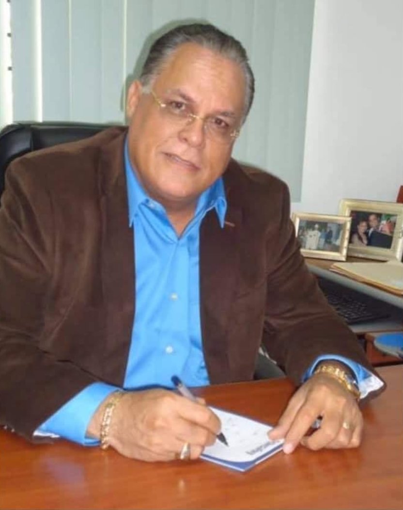 JORGETELLEZC's tweet photo. Doble felicitación al Dr. Leonardo Torres, Doble Presidente de #CONIMIPYME a nivel de #Centro #América y #Nicaragua, en ocasión de su cumpleaños.
El apreciado Dr. Torres, es un convencido y comprometido #dirigente de las CONIMIPYME, por ser éstas un #actor #económico #relevante https://t.co/rxLDOKYgJ4