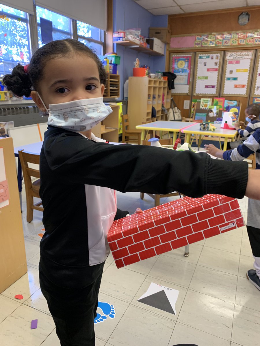 MsJessica_SBES's tweet photo. Today we went for a hunt around the classroom to find something red! The children were very excited to show and discuss what they found. We encouraged them to explain how we play with these items and what center they found the item in! Great job Pre-K 3! ☺️ https://t.co/LjeSJHQrDI