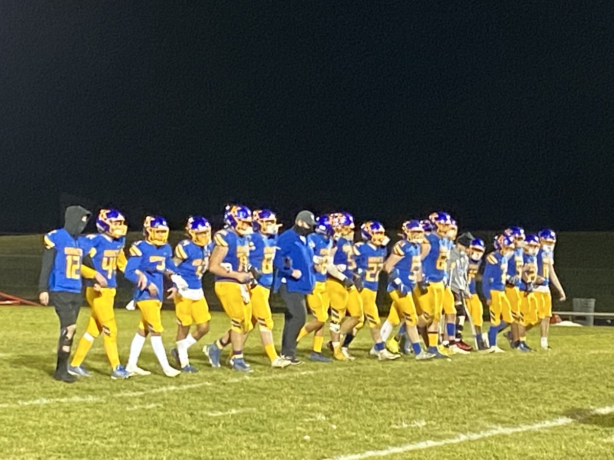 KevinWalworth's tweet photo. Congrats Hornets!   On to week 3 of the playoffs.    Great win!  #PrideTraditionExcellence https://t.co/IalqCrvChN