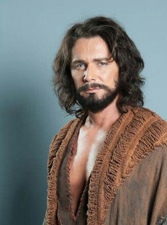 JesusComuArg's tweet photo. Vuelve #PetrônioGontijo a la tv Argentina como AARÓN 🔥
#Moises esta llegando‼ https://t.co/TBZ4hmHi6p