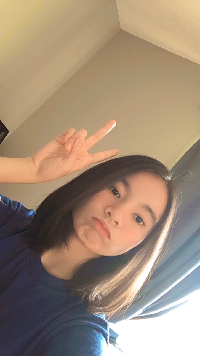 ONLY4CIANDREI's tweet photo. happy #EggDay luvs ^^ 🐣 https://t.co/DJyEoZOryI