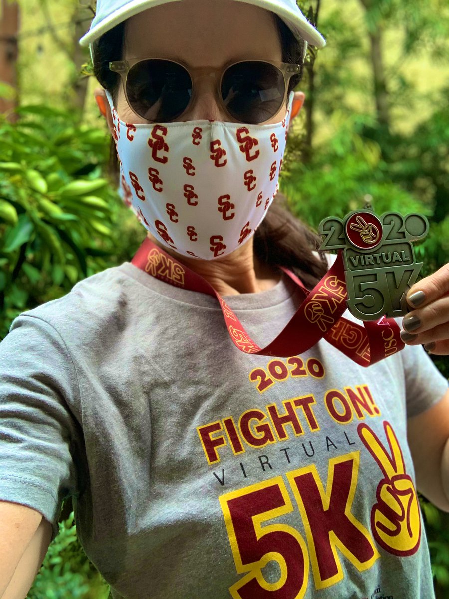 Not the usual #uschomecoming, but still having fun! #fighton5k #uscalumni #trojanfamily #beatthesundevils