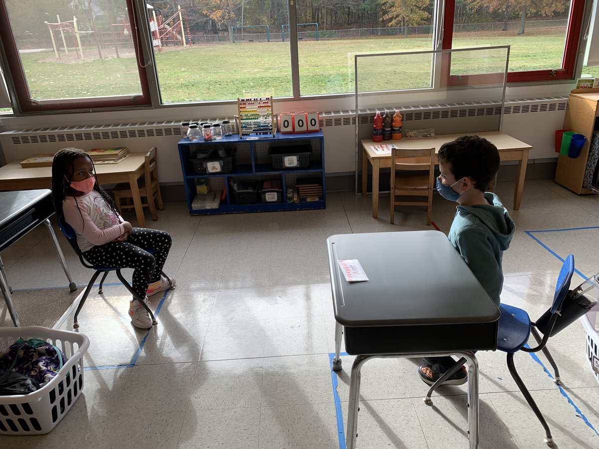 Mrs. Chouinard tweet media