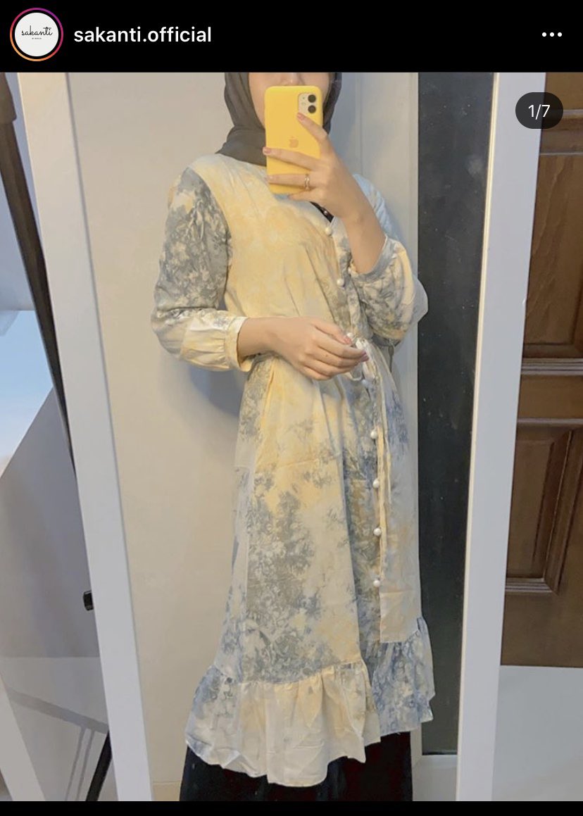 berlinhputri's tweet photo. Hai guys! Suka kesel gak sih kalo beli baju online tapi sizenya gak sesuai badan? No more worry, Sakanti solusinya! FREE custom size/model, banyak pilihan warna, bahan premium, model gak pasaran, dan terjangkau! Go check ig: @sakanti.official yah! https://t.co/4oMl20cvsi