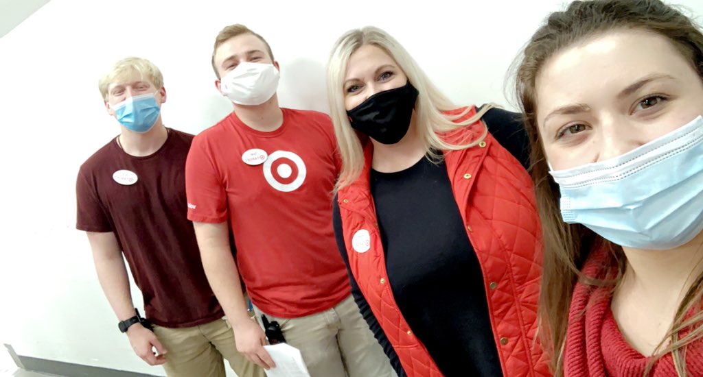 To celebrate @Stephattarget finishing training, we must tweet!So proud of you and all your hard work.#T1891 will miss you &amp; #T1114 is lucky to have you! Give here a follow to watch all the great things she is going to do <a href="/CRBrookhouser/">Chris</a> @psjane <a href="/eochampaugh/">Ellen Ochampaugh</a> #worksomewhereyoulove