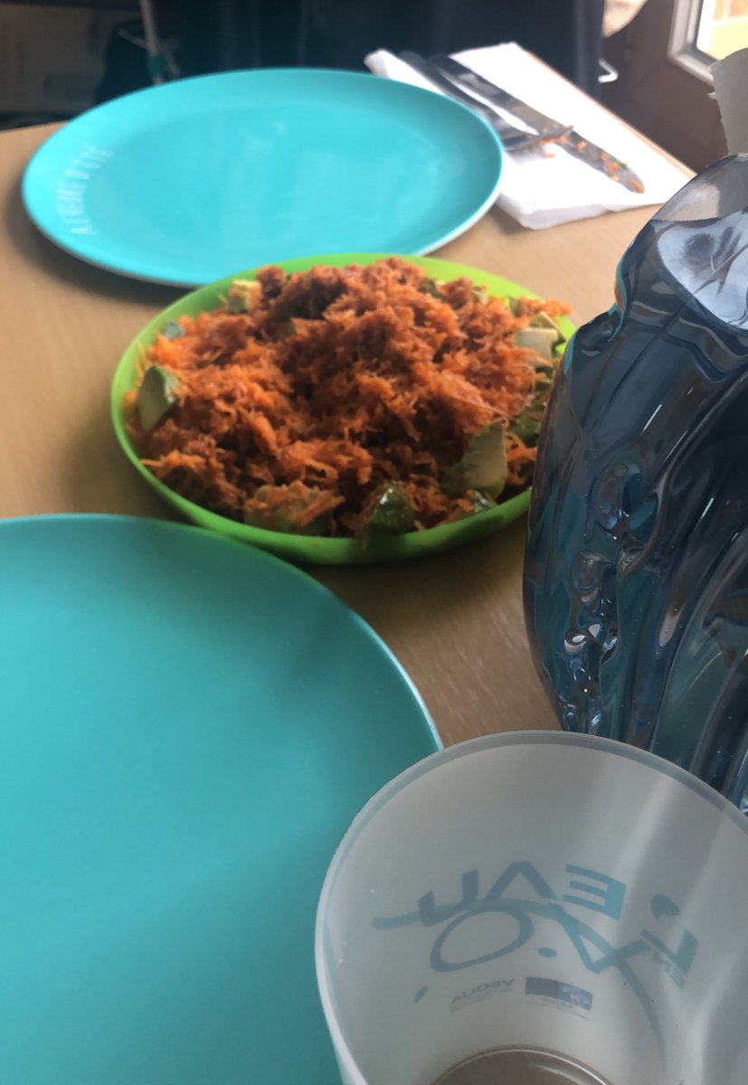 Edwina - Bokit doré tweet media