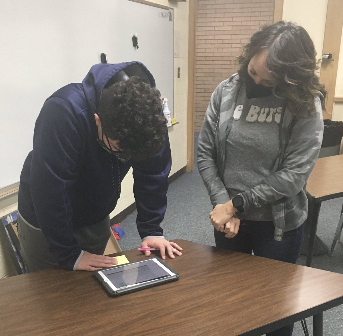 MrsYzar's tweet photo. Human Growth students interviewing various staff members about their labor and delivery experiences.
#ksfcsed #neverforgetit #perfectbabies https://t.co/pCzVFL75et