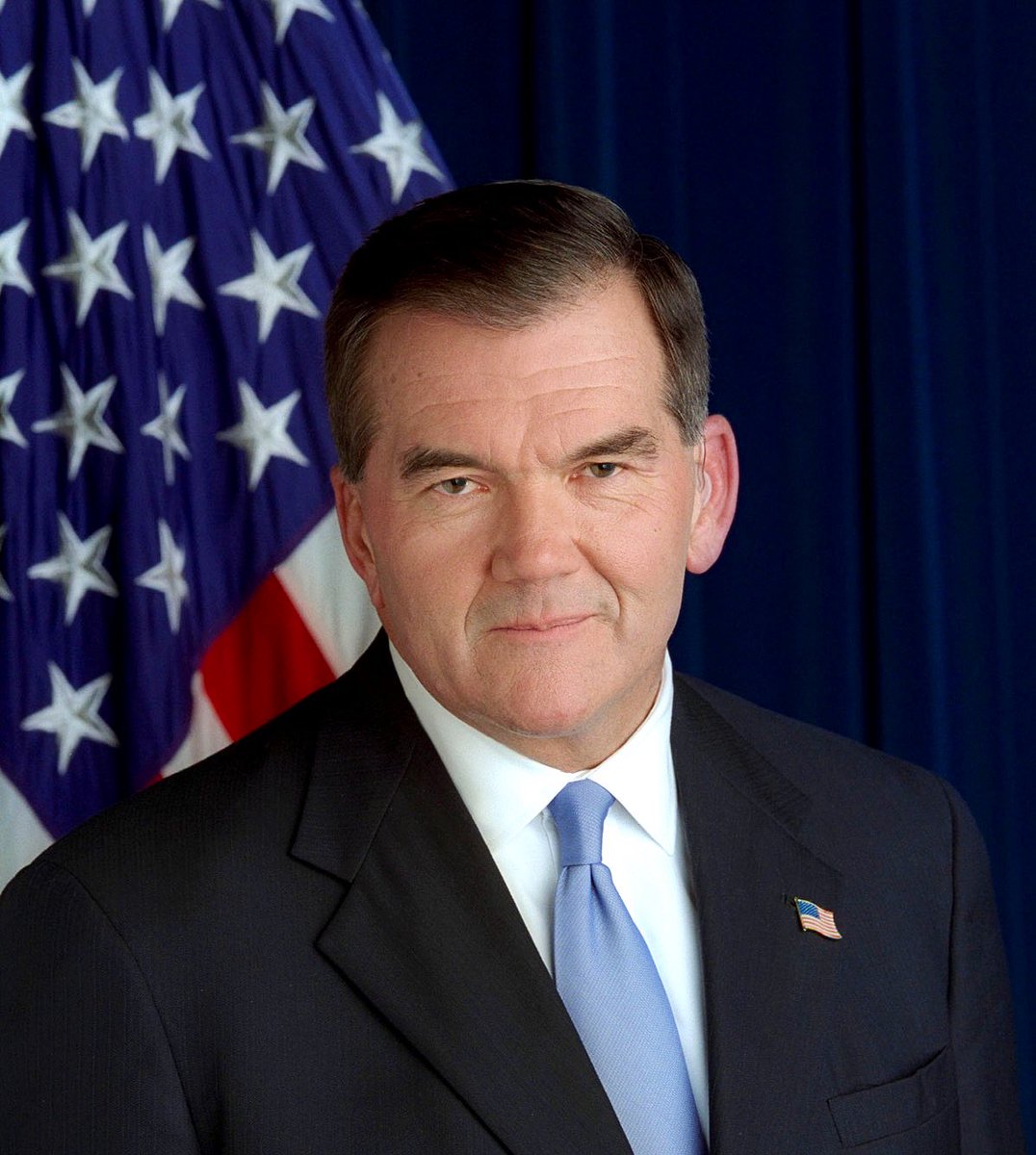 18. Thankful for these voices who consistently put  #PrinciplesFirst ... (More to come) -> #GenColinPowell  @GovRidge  @MargaretHoover  @Peter_Wehner