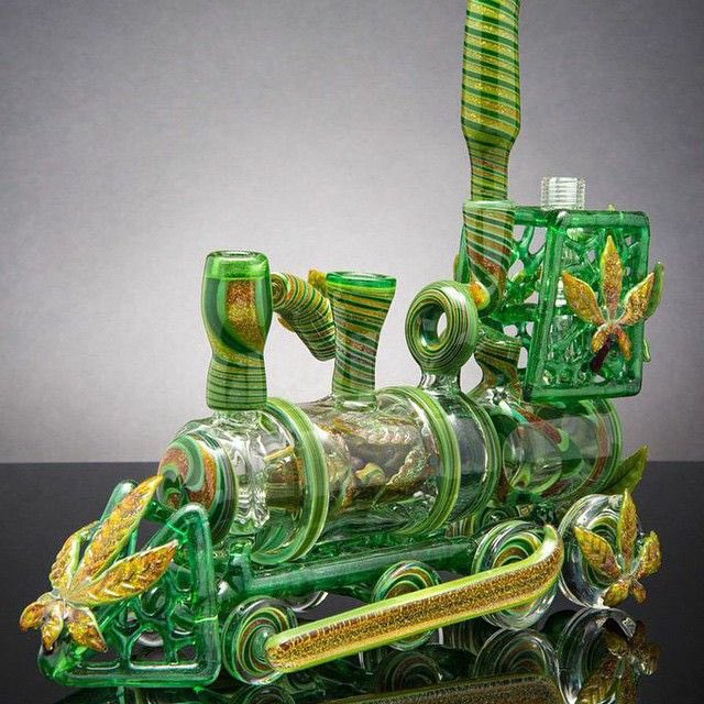 OrangeUtane's tweet photo. #IAmCannabis #LegalizeIt #WeedTrain #WeedLovers https://t.co/6wpt3jYeZ0