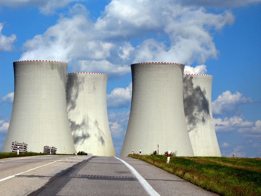  MYTH #22: “Nuclear plants heat up water too much in rivers, altering the environment” FACT: The temperature difference between the inlet and outlet of cooling water from the river or lake is limited to 3ºC, and are used cooling towers in order to not exceed it.