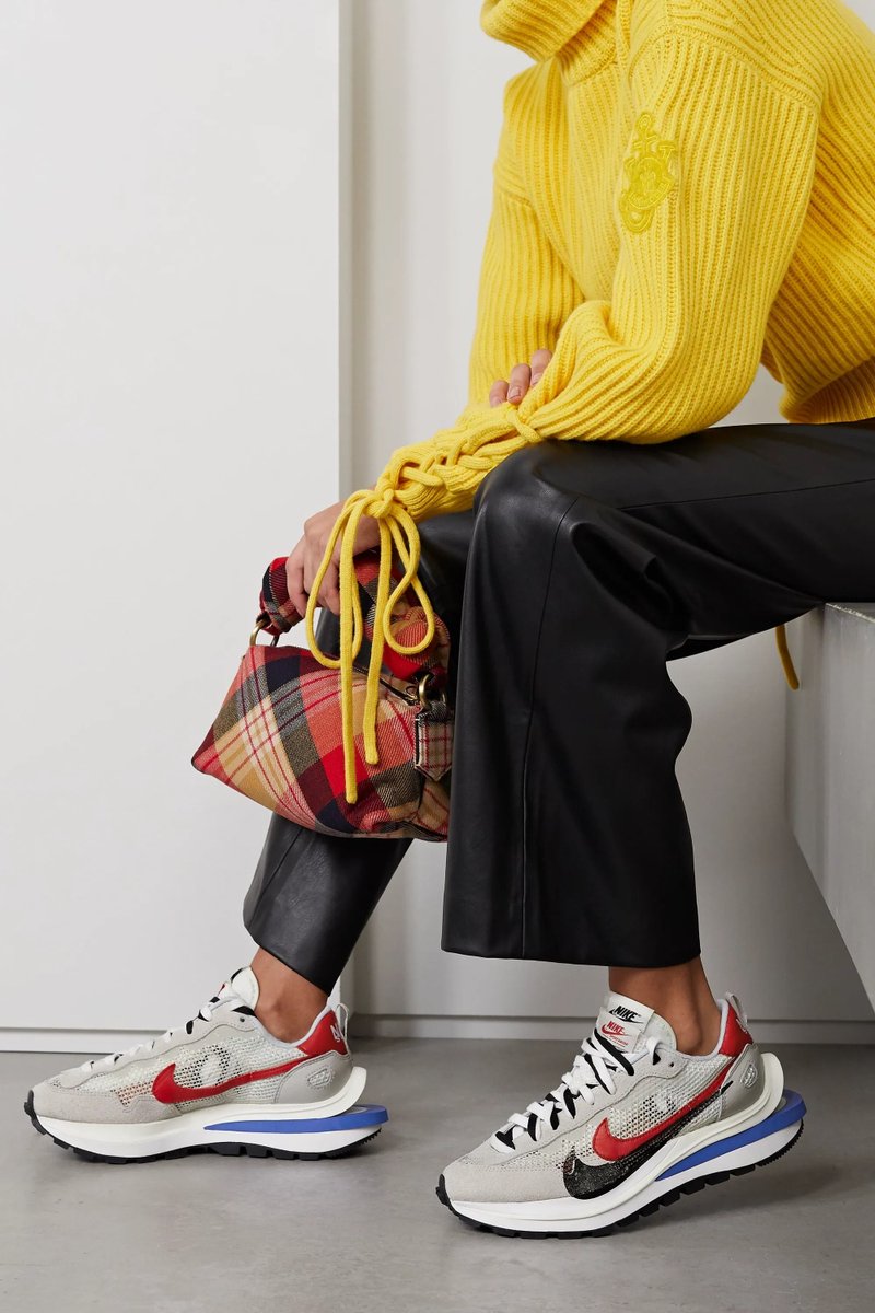 sacai vaporwaffle fuchsia