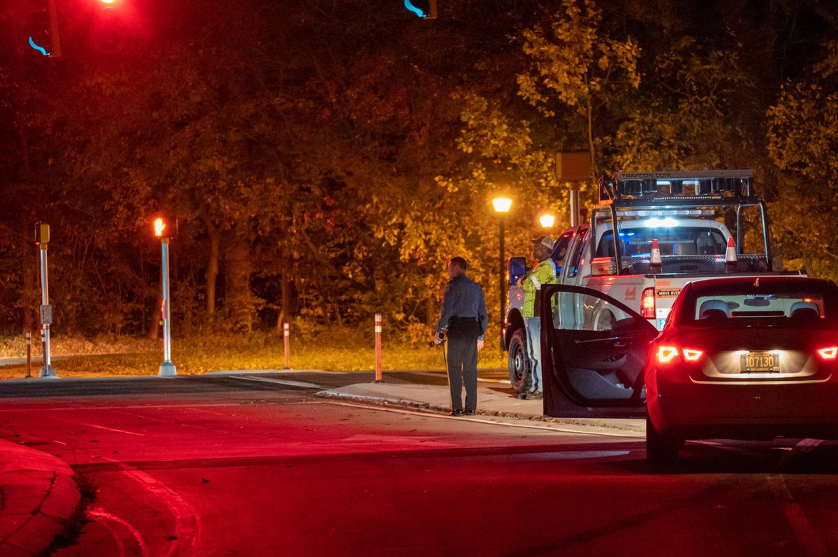 BrandonBolinski's tweet photo. Police and DelDOT standing by down the street from @JoeBiden’s residence in Greenville, DE. Biden is set to speak at the Chase Center on the Wilmington Riverfront later tonight. https://t.co/xuxOTIP304