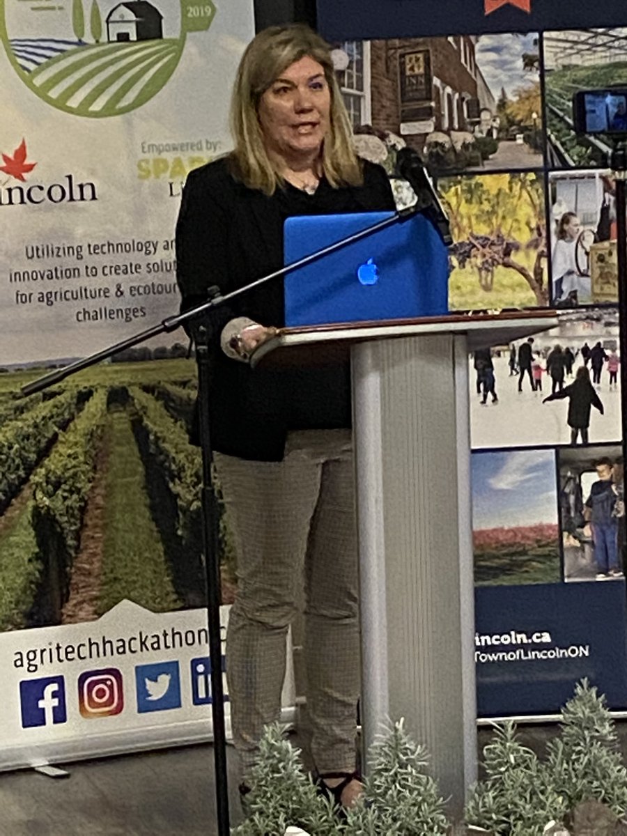 nicolepsmith's tweet photo. The @AgritechH has begun!  Great virtual event hosted by @TownofLincolnON and empowered by @Spark_Niagara. Listening to Dr. Amy Bowen of @vinelandrsrch. https://t.co/EqmyoeR6Hb