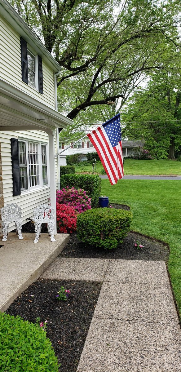 Anythingpork's tweet photo. #CallTheElection so I can again be proud to display the flag without people thinking I'm a Trump supporter.

#TakeBackOurFlag https://t.co/l5p9CVFxH6