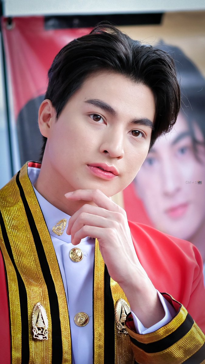 S_lrtC's tweet photo. บัณฑิตคูมแม่หล่อมากๆเลยครับ 

#GulfKanawut
#ลูกบอลของคุณบิ๊กกลัฟ https://t.co/NMM3oyNNjt
