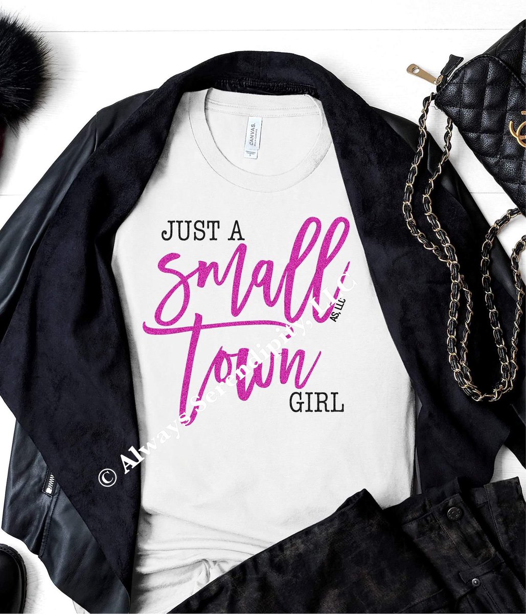 AlwaysSerendpty's tweet photo. Love me some Journey!! #JustASmallTownGirl 🎸🎤🎧
Check out more of our shirts on our FB page! Always Serendipity and IG @always.serendipityllc https://t.co/d8cT4q834M
