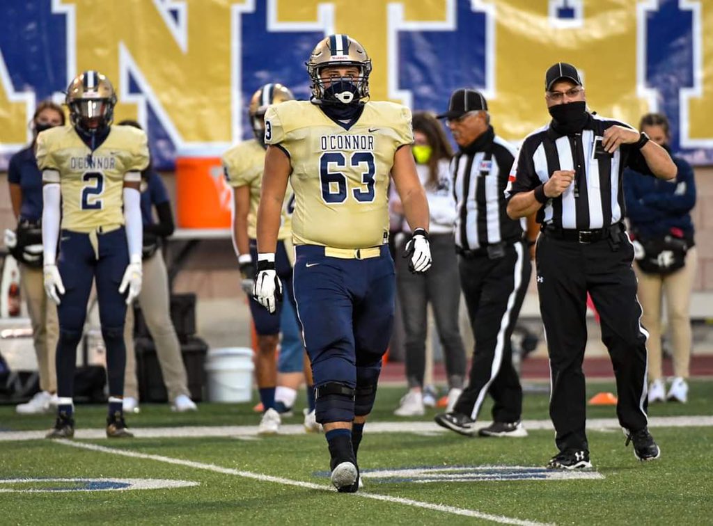 DylanBrought63's tweet photo. Honored to have been nominated for the Dave Campbell’s Texas Football and Wataburger Super Team!! Please vote for me (Dylan Brought) on the Offensive Line. “Vote for the best in Texas High School Football” https://t.co/gAE0wU7liV https://t.co/5WVbahfXsa