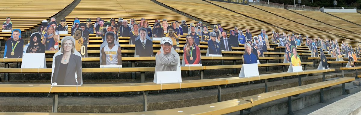 MWCherrington's tweet photo. Lotta #Cal legends in this section!!! Who can you spot??? #NobelPrizeWinners #AllPros #Musicians #MajorChampionshipWinner #WorldCupWinner #AndMore 👀🐻 https://t.co/xSz451X468