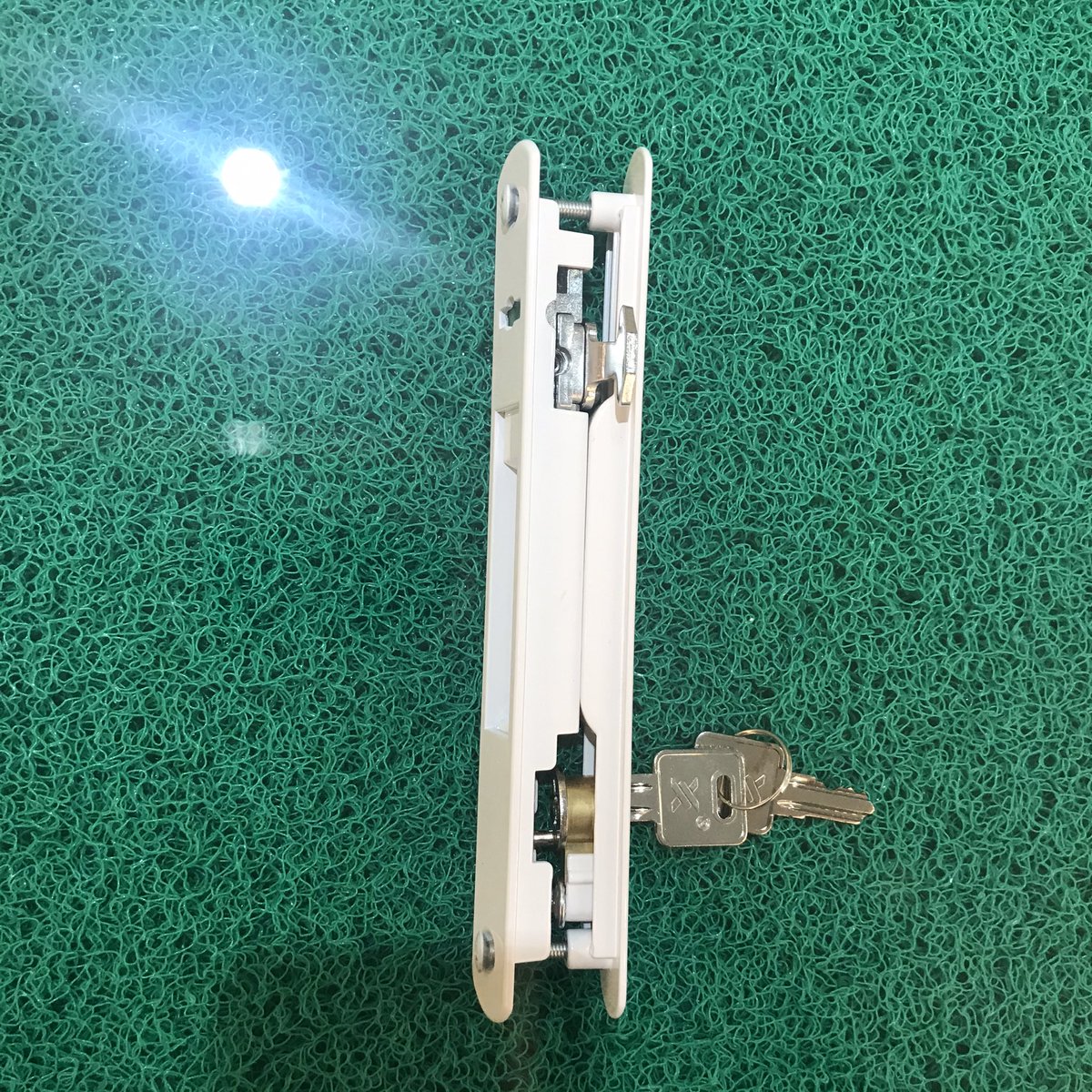 Moon199405's tweet image. #doorlocks
#slidingdoors 
#hooklock